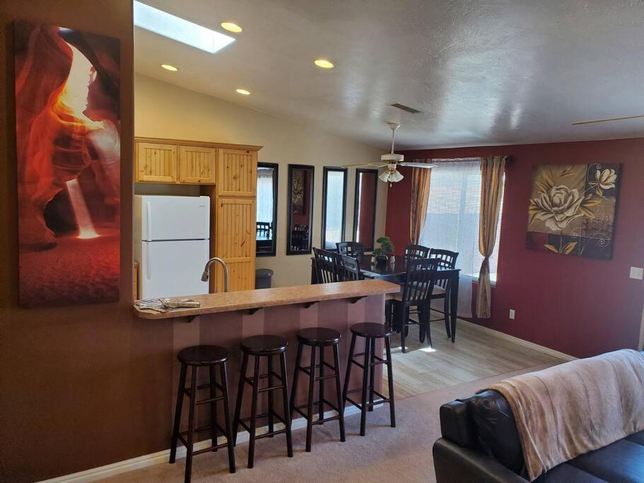 I Deal Lake Powell Home 3Br, Jacuzzi, Bbq, Firepit Page Esterno foto